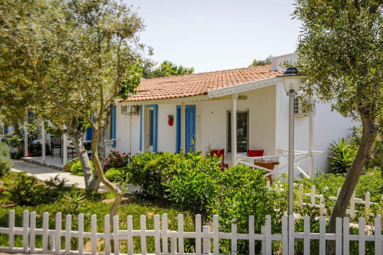 Teos Ormanci Tatil Koyu Ξενοδοχείο Seferihisar Εξωτερικό φωτογραφία