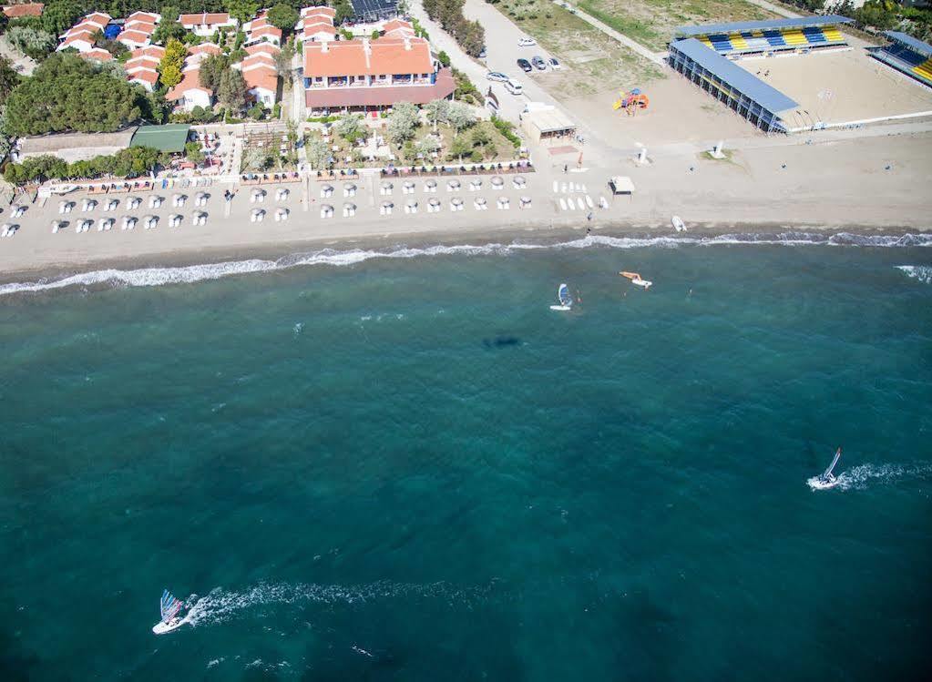Teos Ormanci Tatil Koyu Ξενοδοχείο Seferihisar Εξωτερικό φωτογραφία