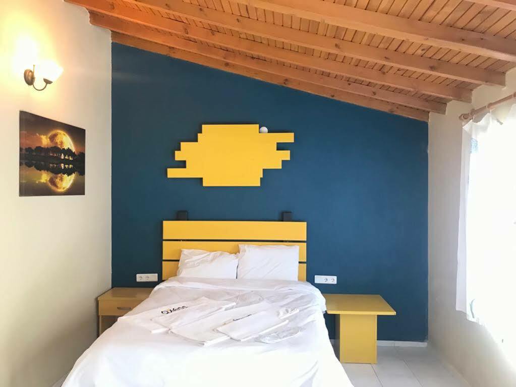 Teos Ormanci Tatil Koyu Ξενοδοχείο Seferihisar Εξωτερικό φωτογραφία